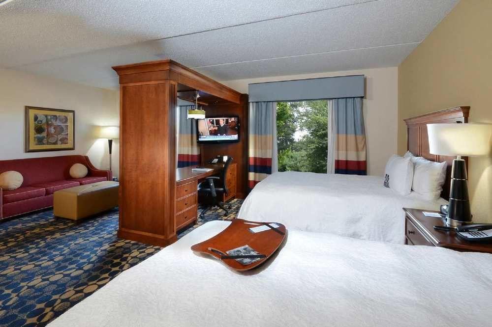 Hampton Inn & Suites Гантерсвілл Екстер'єр фото