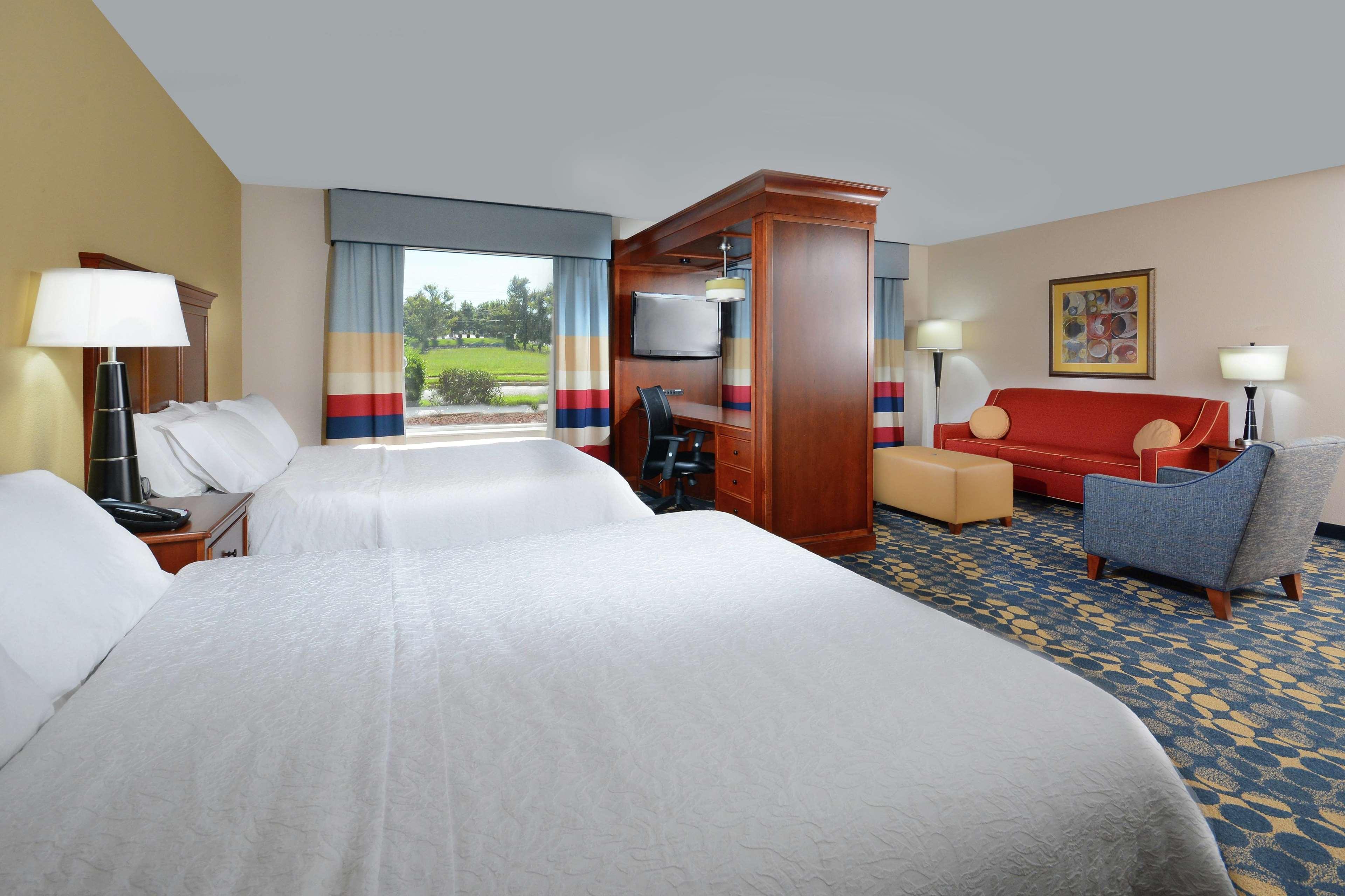 Hampton Inn & Suites Гантерсвілл Екстер'єр фото