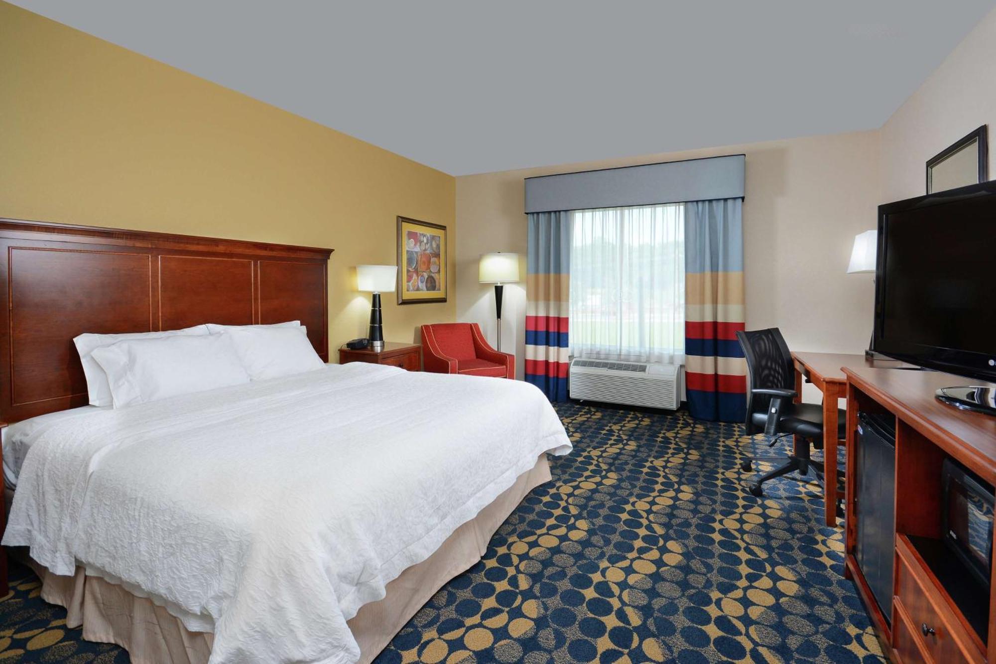 Hampton Inn & Suites Гантерсвілл Екстер'єр фото