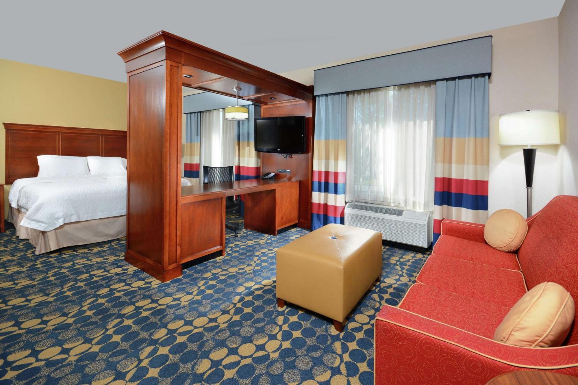 Hampton Inn & Suites Гантерсвілл Екстер'єр фото