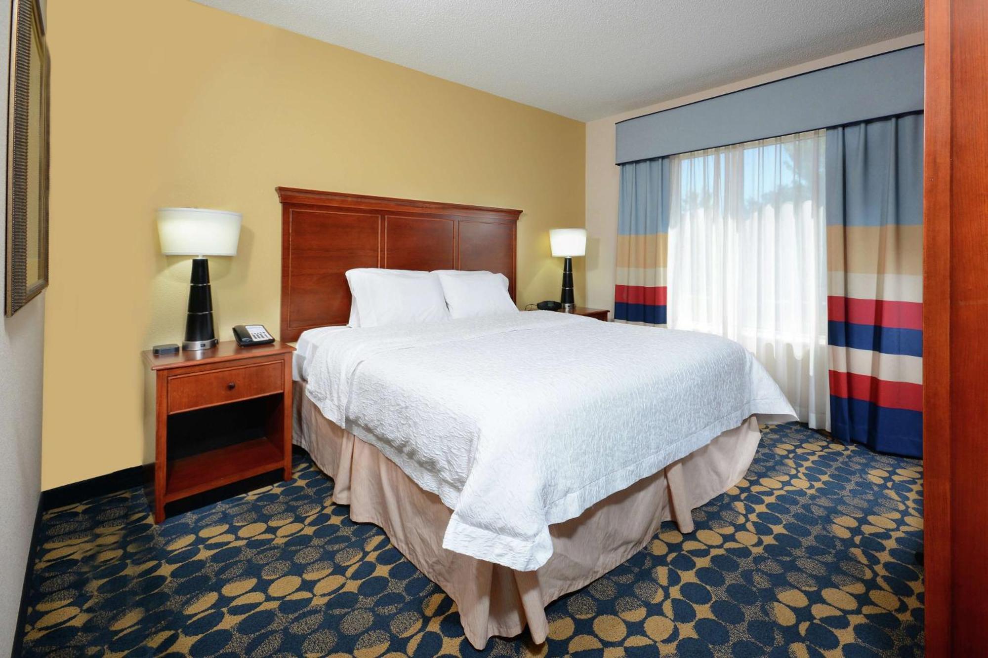 Hampton Inn & Suites Гантерсвілл Екстер'єр фото