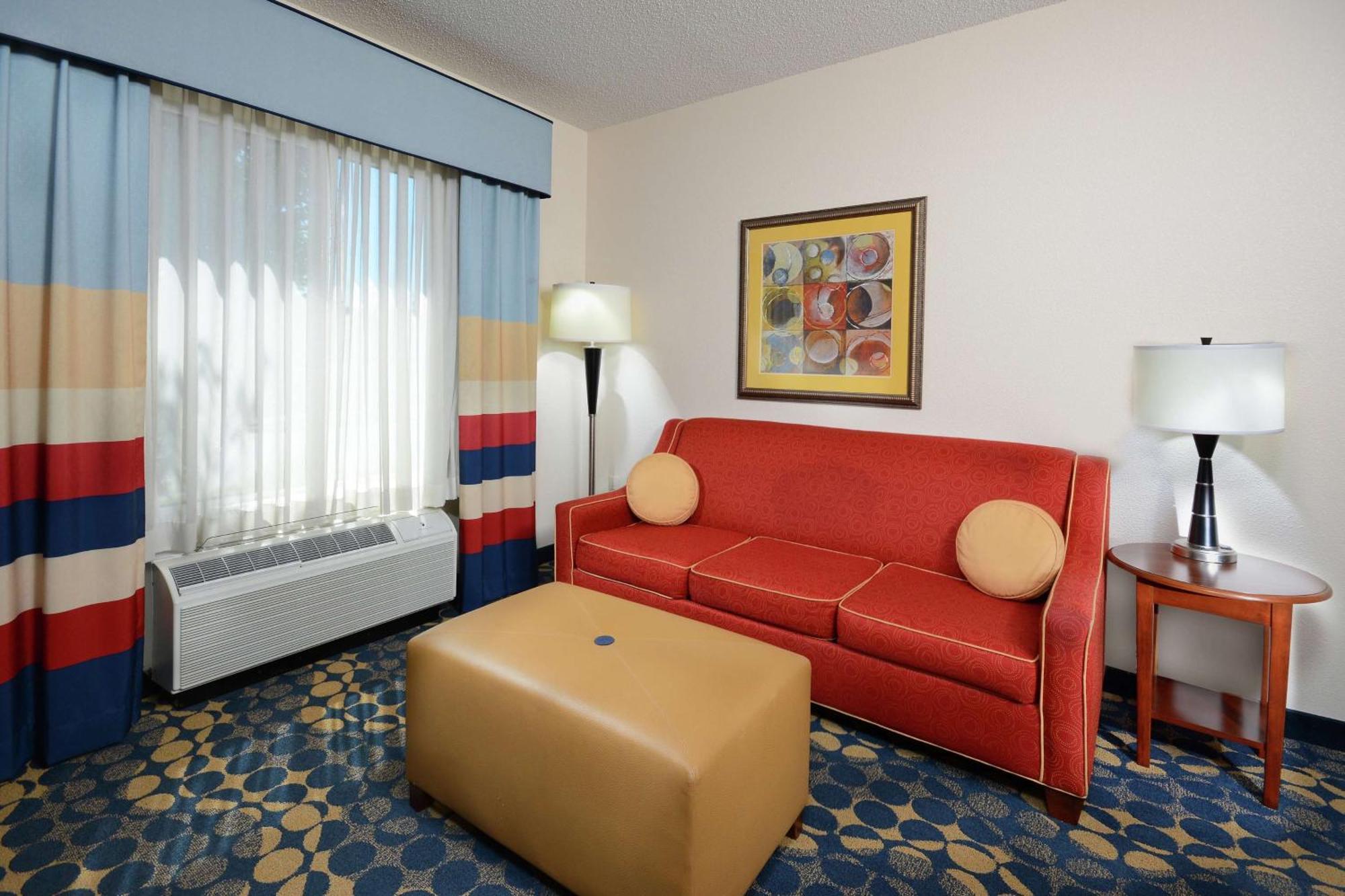 Hampton Inn & Suites Гантерсвілл Екстер'єр фото