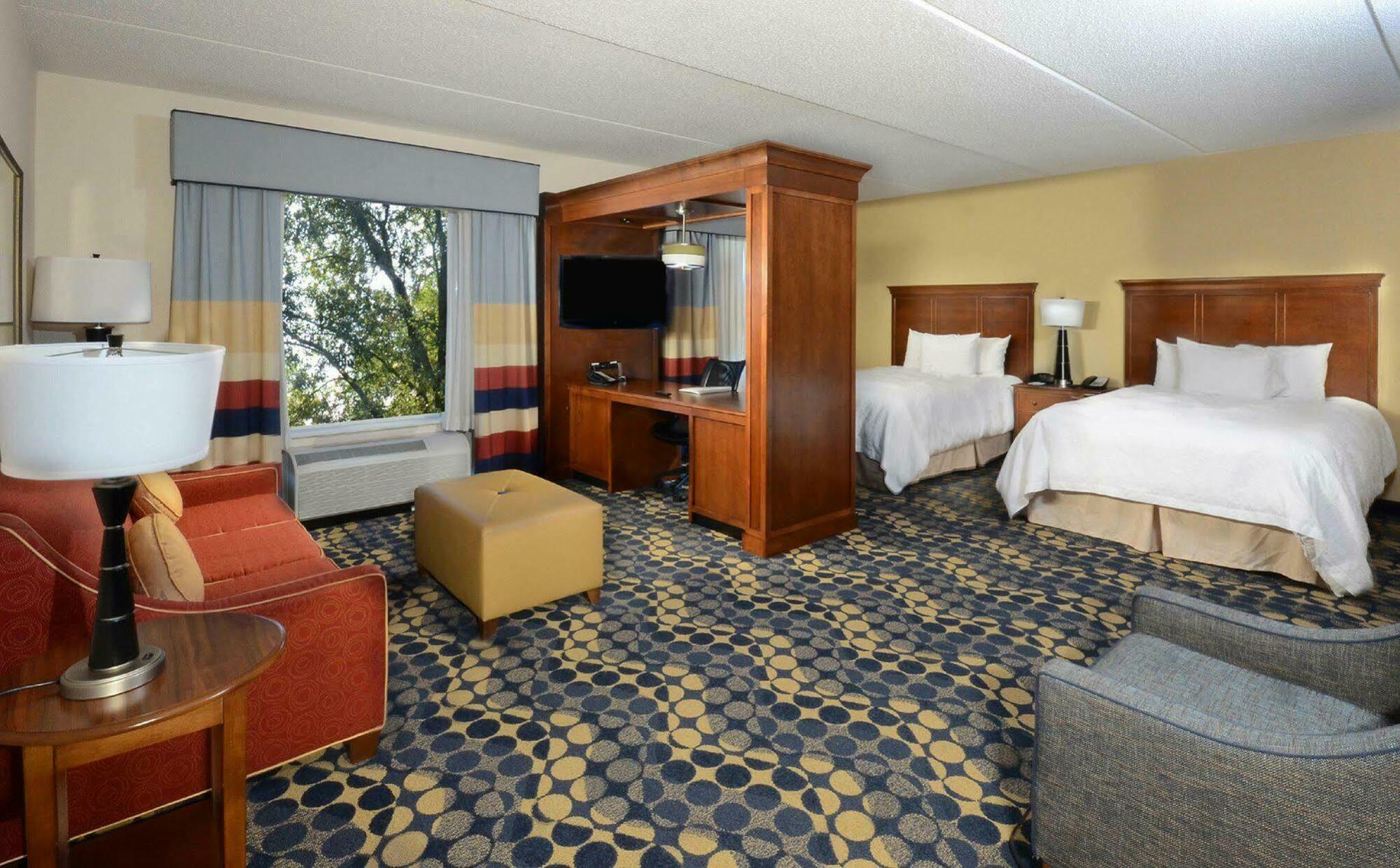 Hampton Inn & Suites Гантерсвілл Екстер'єр фото